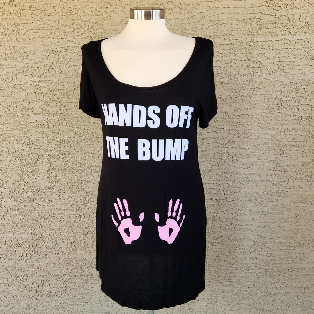 Robin's nest hands off the bump shirt